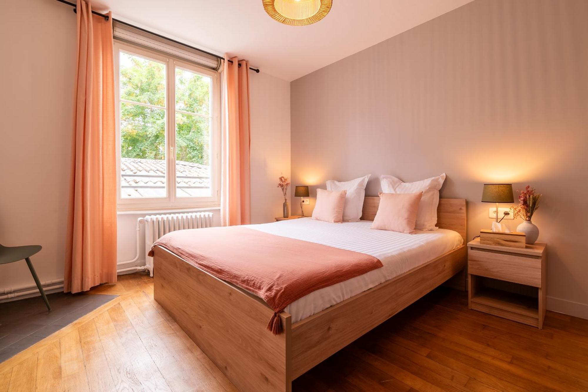 Mon Appart'Hotel - Gare De Limoges - Appartement Familial - Parking En Supp Экстерьер фото