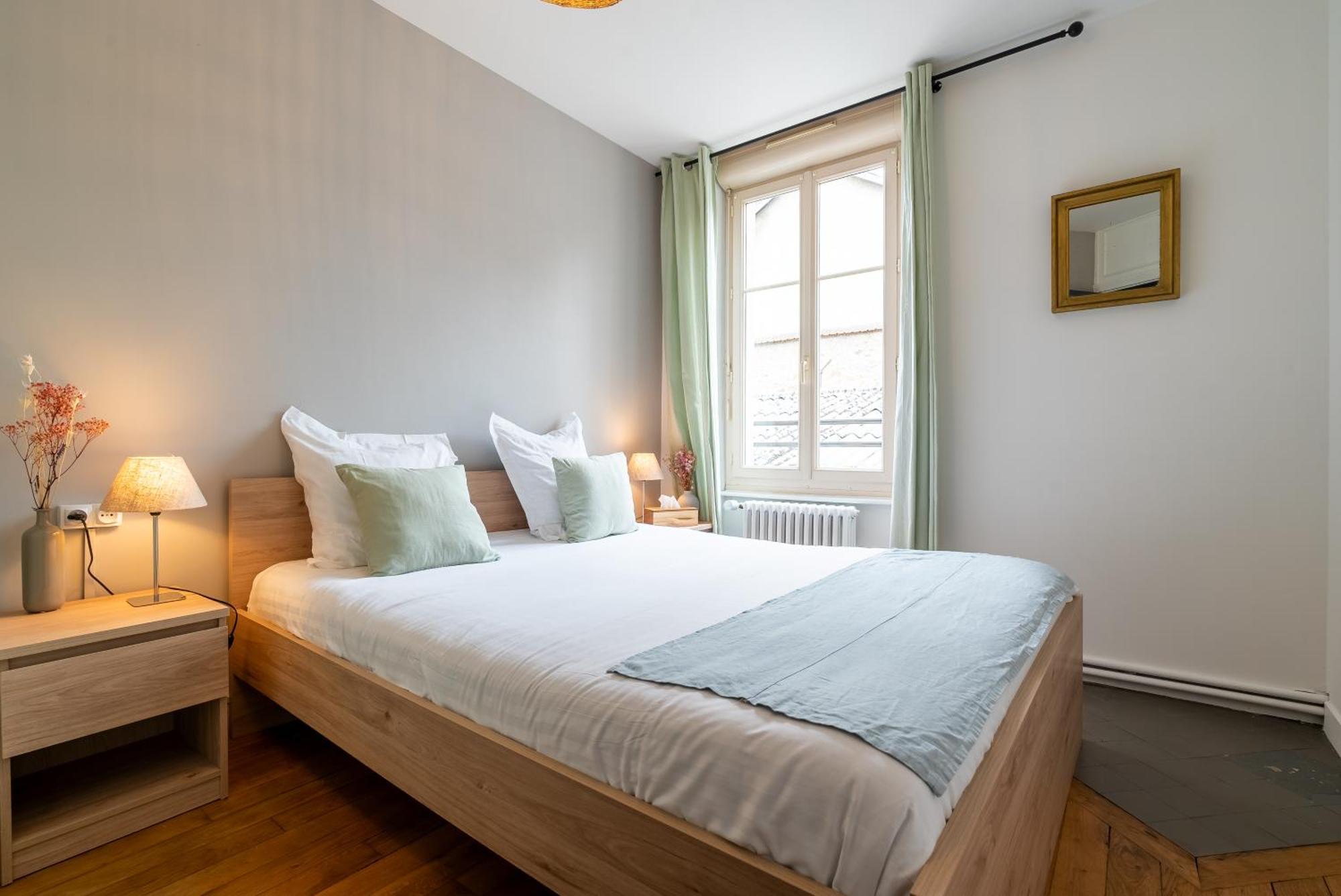 Mon Appart'Hotel - Gare De Limoges - Appartement Familial - Parking En Supp Экстерьер фото