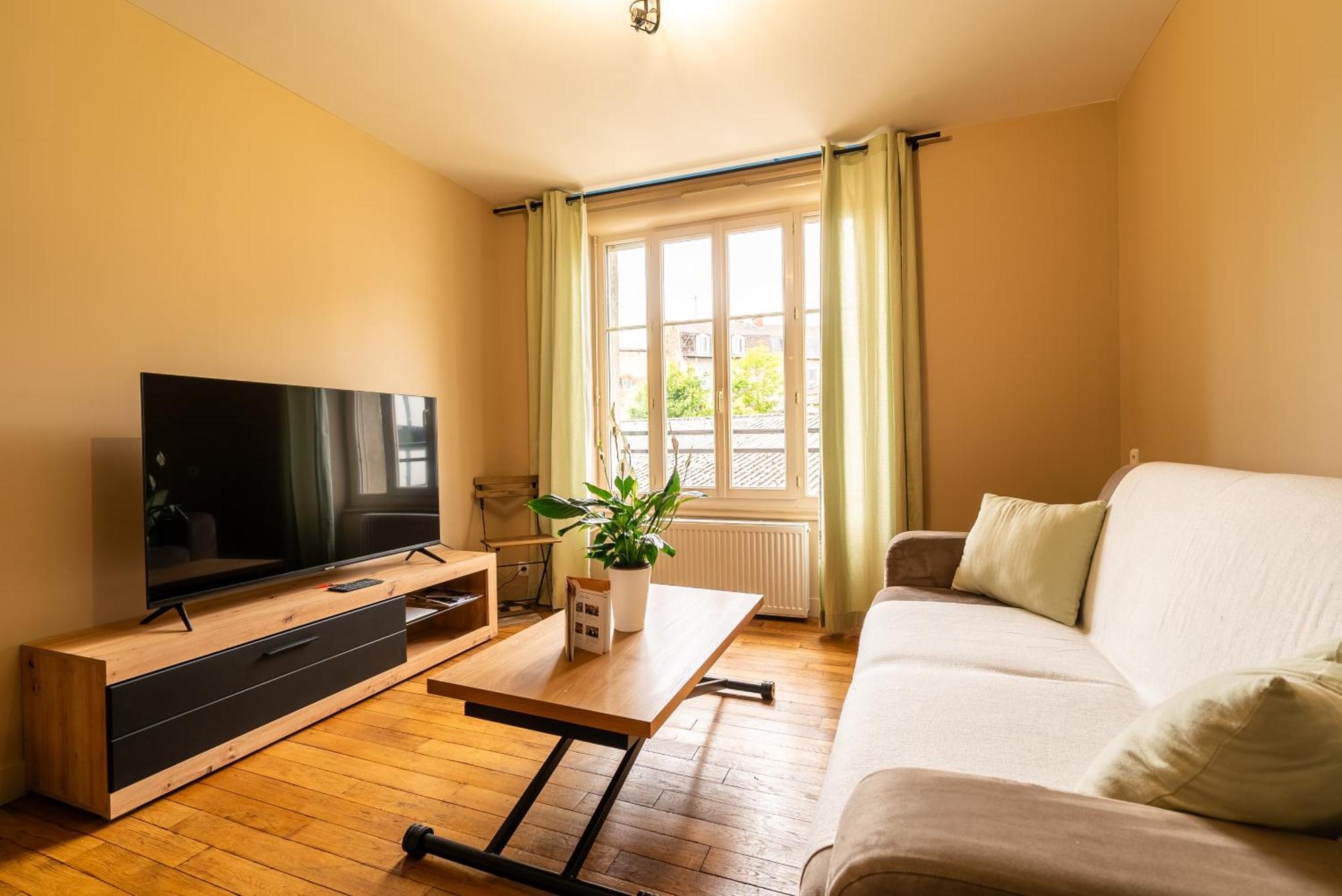 Mon Appart'Hotel - Gare De Limoges - Appartement Familial - Parking En Supp Экстерьер фото