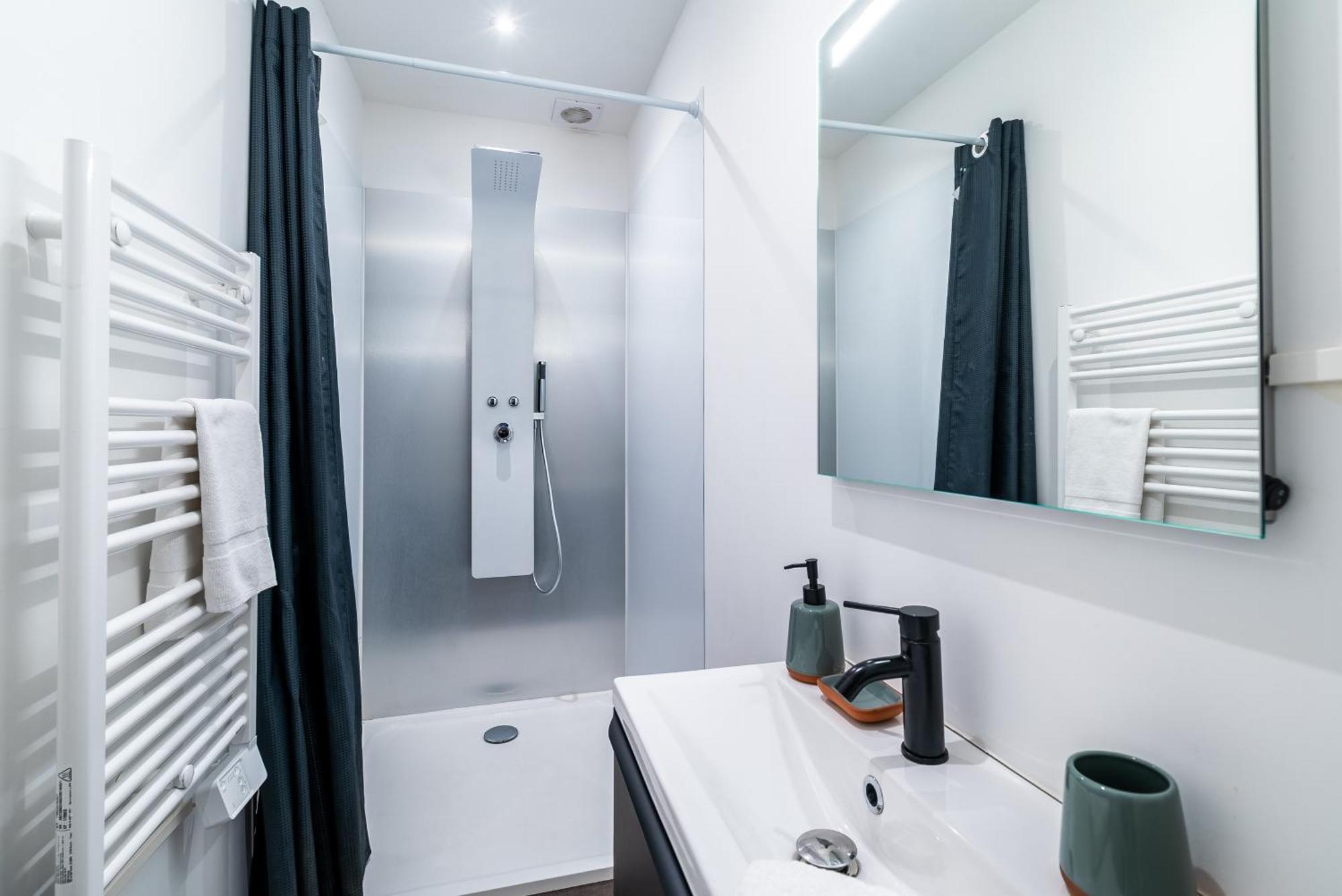 Mon Appart'Hotel - Gare De Limoges - Appartement Familial - Parking En Supp Экстерьер фото